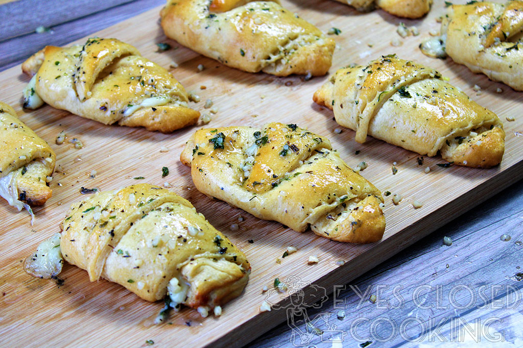 Crescent Dough Garlic Bread Recipe